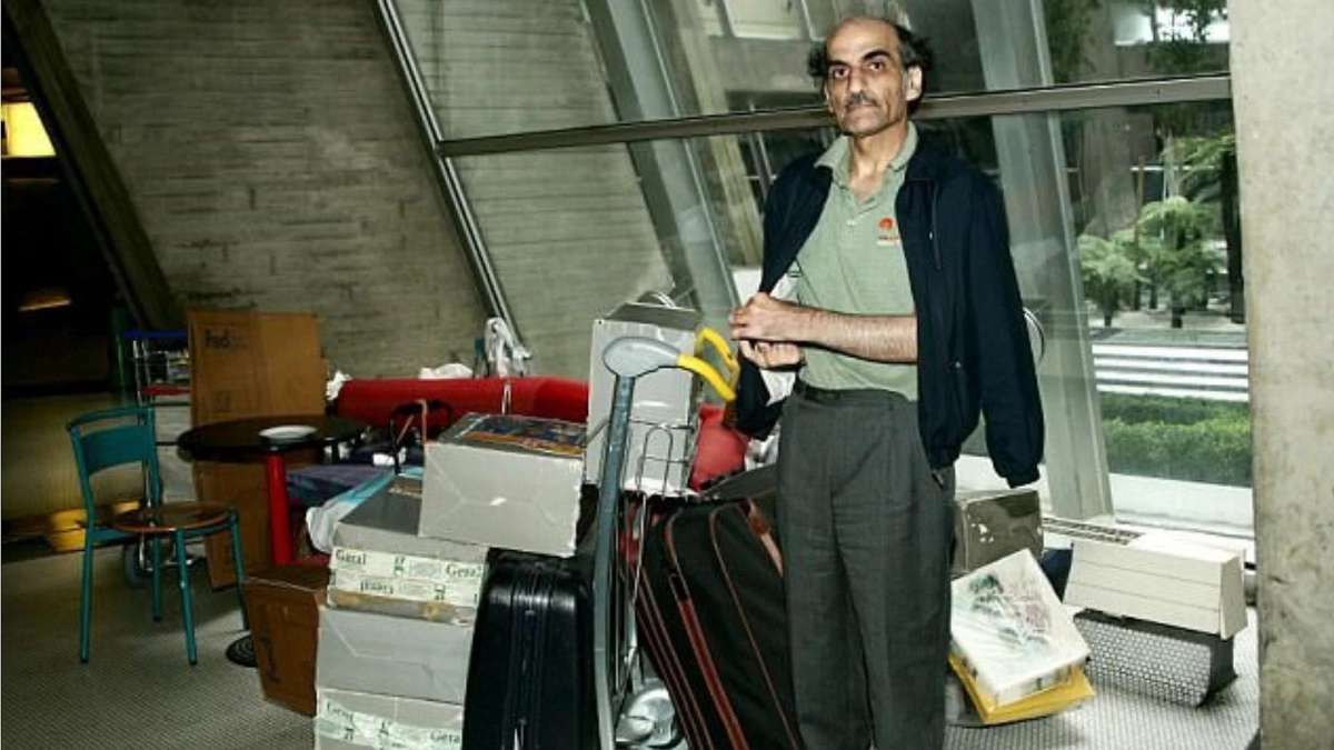 who was mehran karimi nasseri the man who inspired steven spielbergs hit the terminal